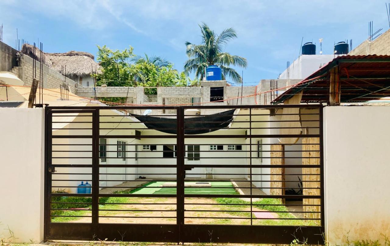 Tania Hotel Brisas de Zicatela Ngoại thất bức ảnh